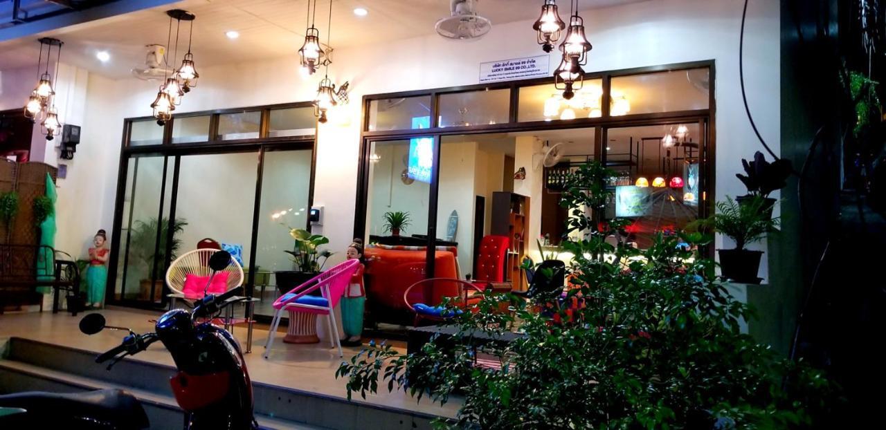 Kanpai Hotel Patong Exterior photo